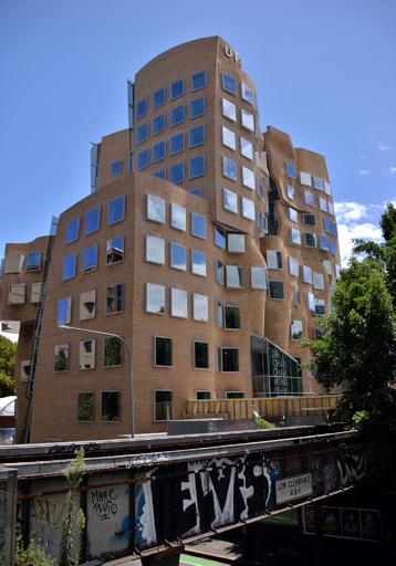 豪政党、中国人富豪2人から巨額献金受領 スパイ関連法を検証へ