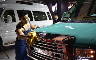 上海モーターショー開幕、「コンパニオン禁止」で雰囲気一変