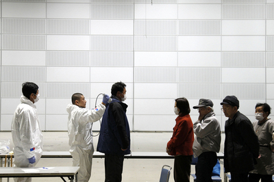 被災者の苦難深める原発危機への不安