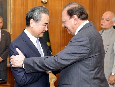 パキスタン、中国人保護に兵士1万5000人動員 拉致事件受け