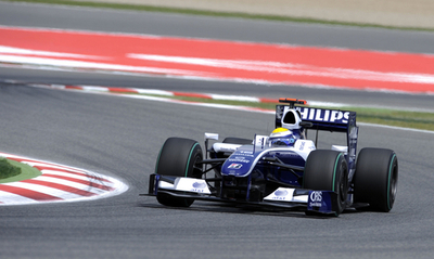 バトンが1回目 ロズベルグが2回目でトップ、スペインGP