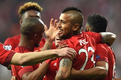 バイエルンが辛くも先勝、ビダルが開始109秒で得点 欧州CL