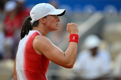 シフィオンテク快勝で8強入り パリ五輪テニス女子