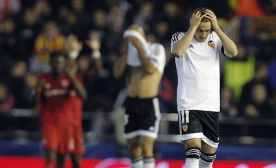 ネビル新監督は悪夢の初陣、バレンシアがグループ敗退 欧州CL