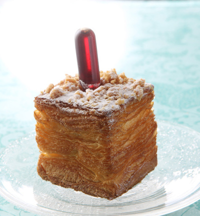 冷やして食べるクリームパン、ロブションで12日発売開始