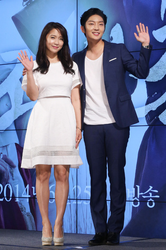 イ・ジュンギの最新主演ドラマ｢朝鮮銃使い｣、制作発表会開催