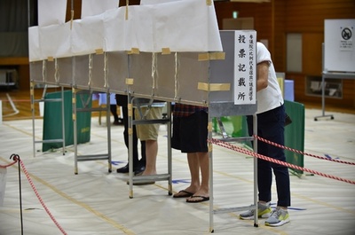 参院選きょう投票、投票率50％に達しない可能性も