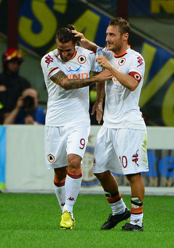 ローマ、敵地サン・シーロでインテルを下す