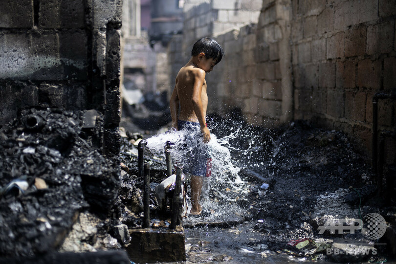 「水遊びじゃ消火できない」
