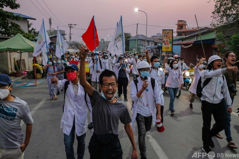 ミャンマー弾圧、子ども40人以上が犠牲に