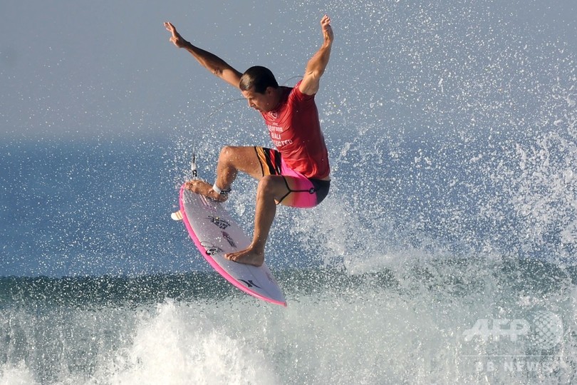 バリ島でサーフィン大会 巧みな波さばき競う 写真26枚 国際ニュース Afpbb News