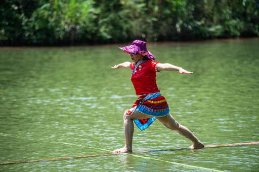 貴州省造り珍しい竹の 指先の芸術、人と自然を結ぶ竹細工の美 貴州省 - YouTube