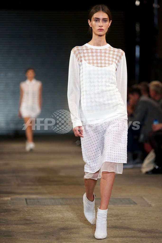 ＜14年春夏ロンドンコレクション＞リチャード・ニコル