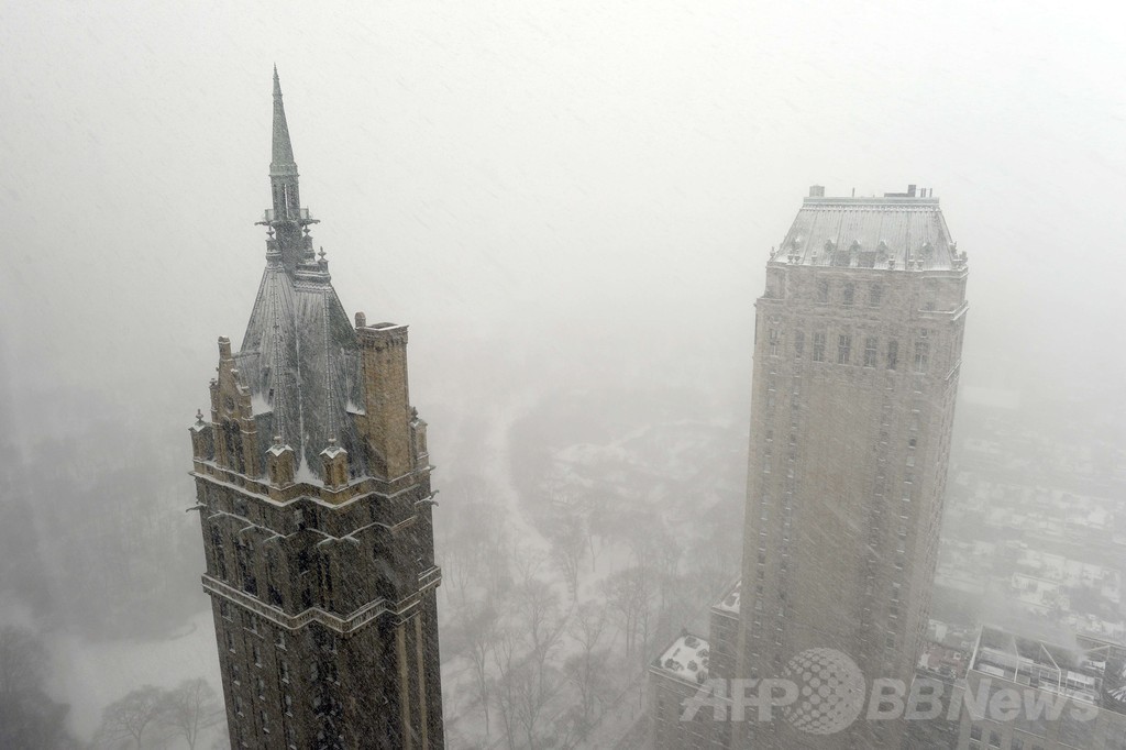 米北東部に吹雪、政府機関など閉鎖