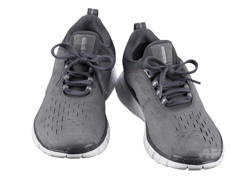 「A.P.C. NIKE」新スニーカー5日から発売へ