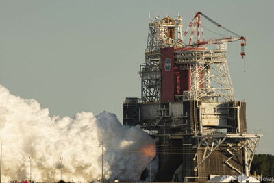 NASAの大型ロケット「SLS」エンジン燃焼試験、予定より早く停止
