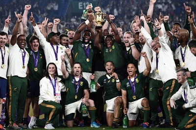 「ラグビーを超えた出来事」、南アのレジェンドもW杯制覇に感無量