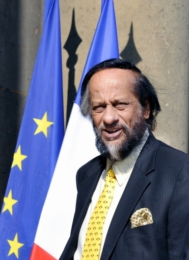 「CO2排出は2015年までにピーク迎えるべき」、IPCC議長