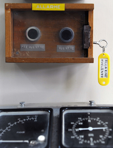 イタリア、原発復活計画を1年間凍結へ