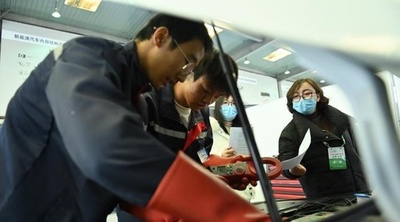 中国で拡大の自動車アフターマーケット市場 悪質な修理業者も