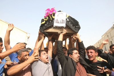 バグダッドの連続自爆攻撃、州知事が治安部隊を「職務怠慢」と非難