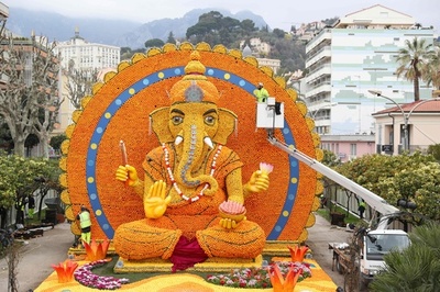 南仏でレモン祭り、今年のテーマは「ボリウッド」