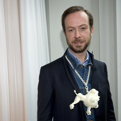 オランダの優れたデザイナーを選出する「Mode Stipendium 2013」、今年はヤン・タミニオが受賞