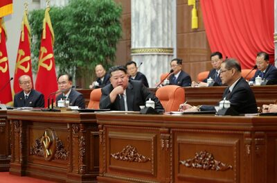 1年ぶりに姿見せた北朝鮮の宣伝責任者…金正恩総書記は「処罰より幹部の再登用」戦略強化か