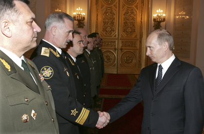 活発化するロシアの軍事活動、その真意は？