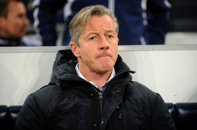 シャルケがケラー監督の留任を発表