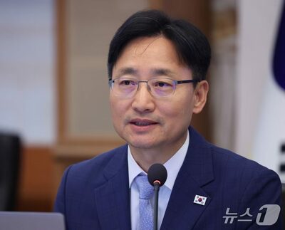 韓国の新大統領秘書室長、初の指示は「匿名提案窓口」設置…役職問わず苦言受け付け