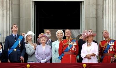 英国王チャールズ2世、誕生時の空に超新星輝く？研究成果