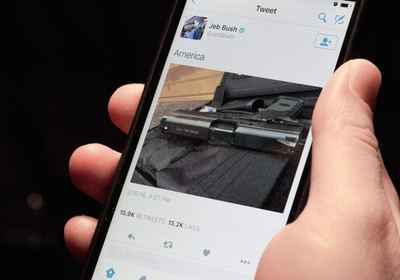 ジェブ・ブッシュ氏、拳銃画像ツイートで物議
