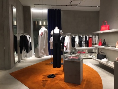 「CK カルバン クライン」東京・銀座に新ショップ