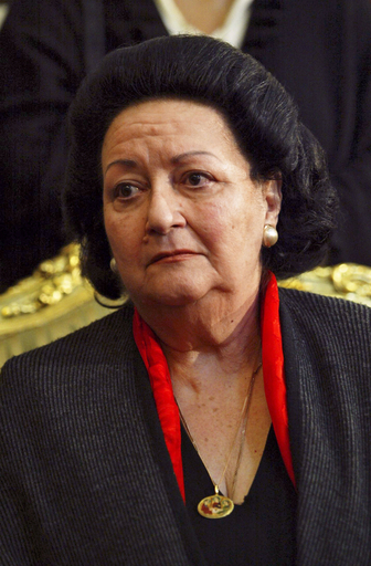 モンセラート・カバリエ、トビリシでホームレスの子どもたちのためにコンサート