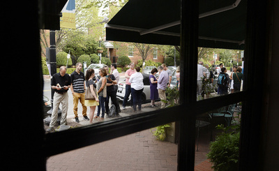 撮影NG、匿名、年齢不詳…米紙料理批評家が語る「心得」