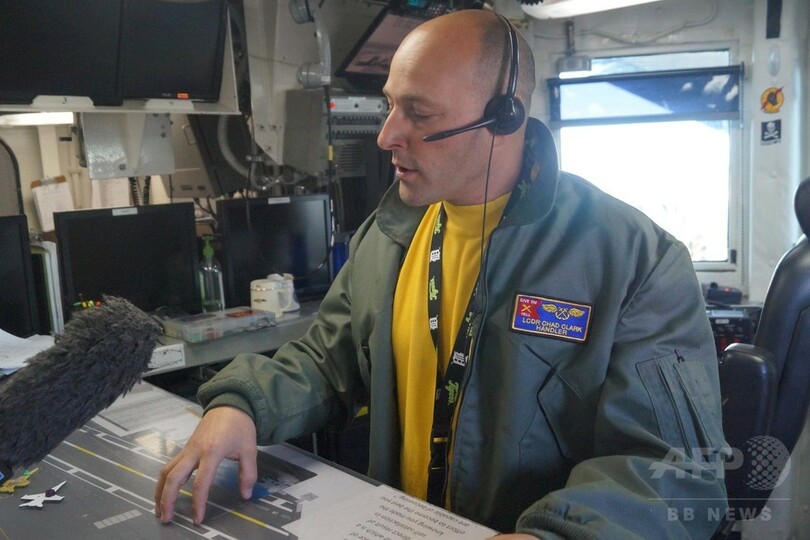 米空母乗員たちの故郷への想い、対IS戦で半年以上地中海に