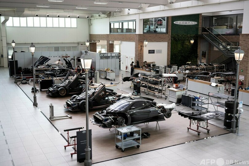 伊「モーターバレー」 高級スポーツカーの聖地