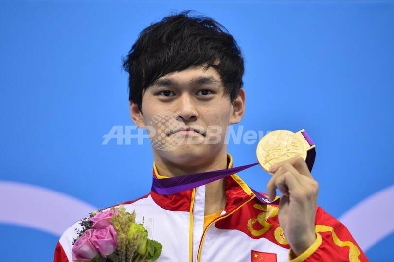 孫楊が世界新で金メダル、男子1500メートル自由形