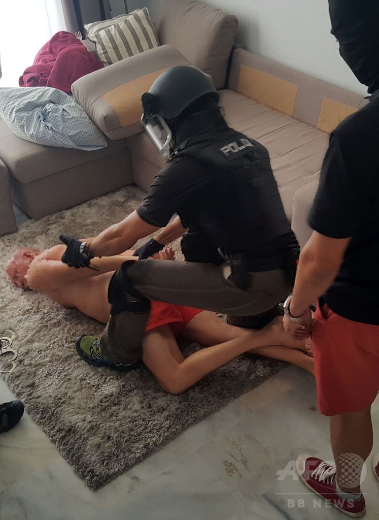 殺害恐れ枕元におの隠す、犯罪組織トップのロシア人逮捕 スペイン