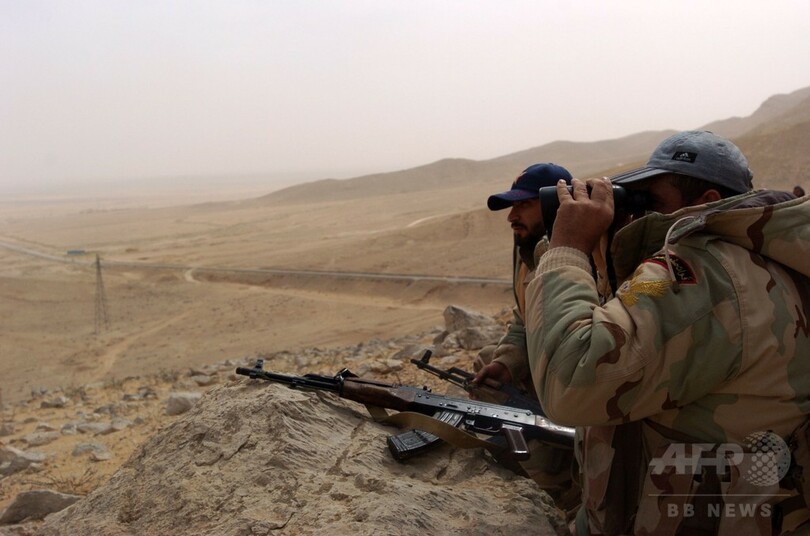 シリア政府軍、パルミラ遺跡の城塞をISから奪還