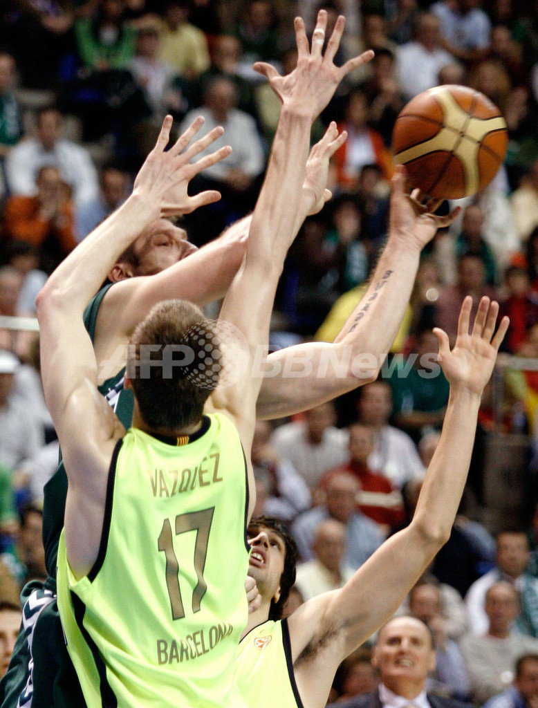 バスケットボール ユーロリーグ ウニカハ マラガ バルセロナに連勝し準決勝進出を決める スペイン 写真8枚 国際ニュース Afpbb News