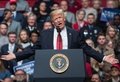 米テネシー州ナッシュビルの集会で演説するドナルド・トランプ大統領（2017年3月15日撮影）。(c)AFP/NICHOLAS KAMM