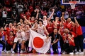 FIBAバスケットボール・ワールドカップ、17-32位順位決定ラウンド・グループO、日本対カーボベルデ。勝利を喜ぶ日本の選手ら（2023年9月2日撮影）。(c)Yuichi YAMAZAKI / AFP