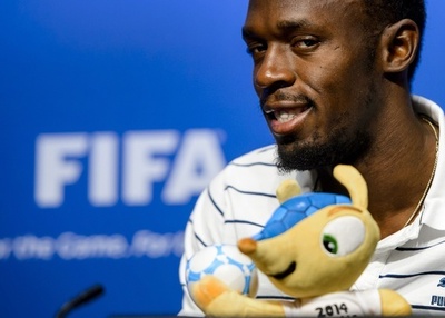 ボルトがFIFA本部を訪問