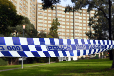 40分のつもりが5時間、トラック下に潜り込んだ男性に罰金 豪