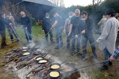 「灰の水曜日」 残るパンケーキ作りの伝統