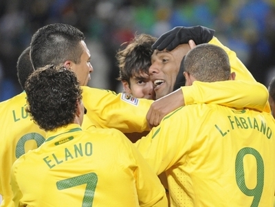 ブラジル白星発進、北朝鮮に辛勝 W杯