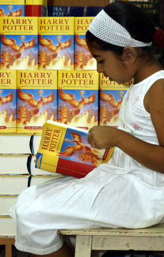 インド「ハリ・プッター｣裁判、ワーナー棄却される