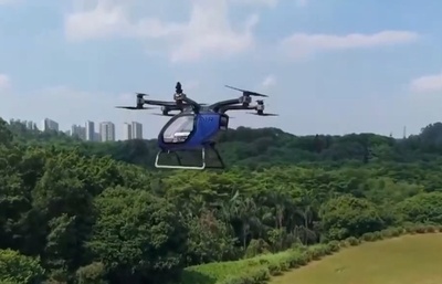 中国の空飛ぶクルマ 10兆元規模市場をけん引か